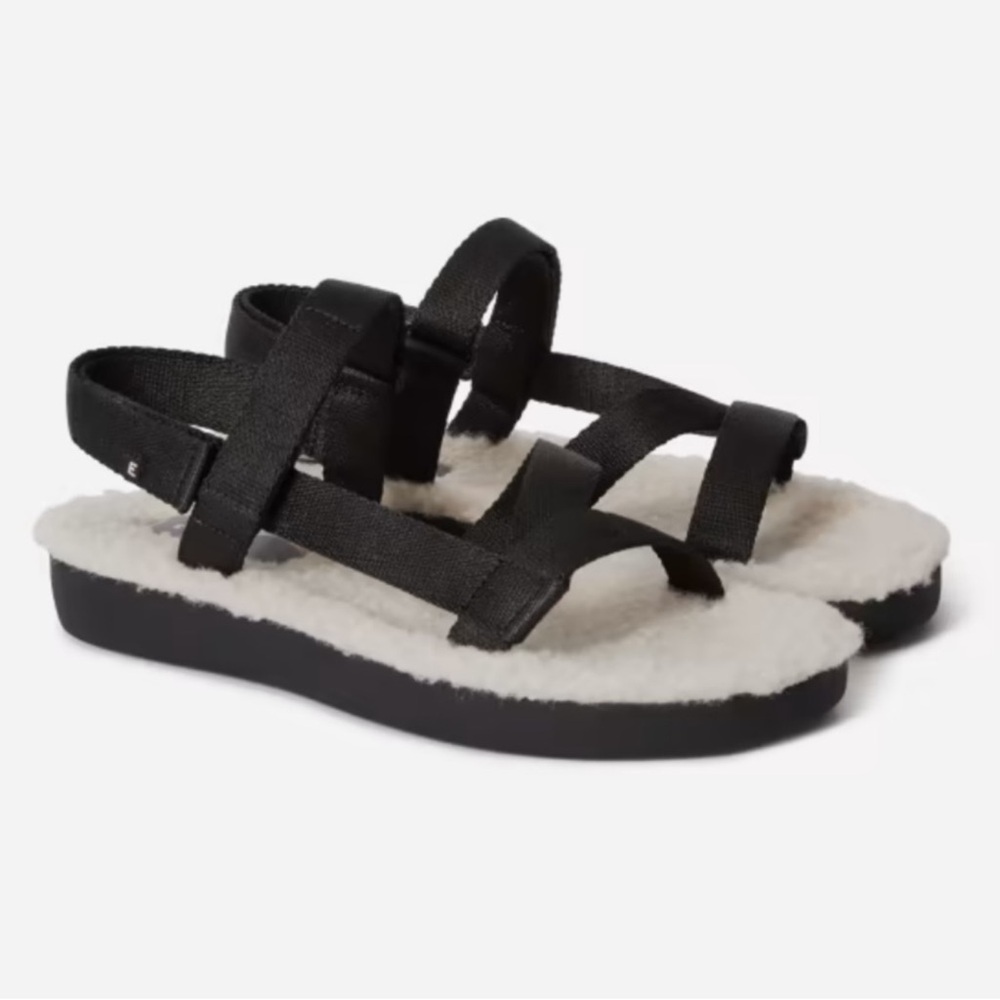 NEW Everlane Black‎ ReNew Teddy Faux Fur Sport Sandal in Size 9